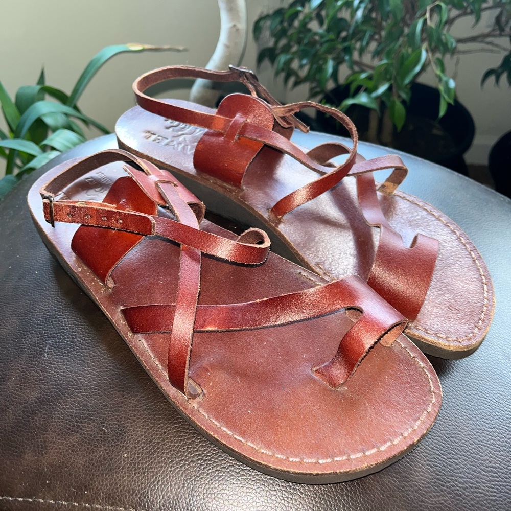 Mens 12 Camel Leather Cross Sandal